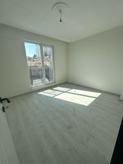▃ ACİL ▃ KÖŞEM EMLAKTAN 4.KAT KREDİYE UYGUN LÜX SIFIR DAİRE resmi