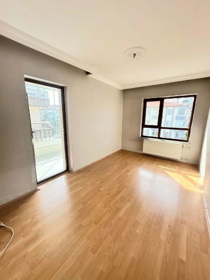 ▃ ACİL ▃KÖŞEM EMLAK'TAN KÖROĞLU PARKI YAKINI 3+1 KİRALIK DAİRE resmi