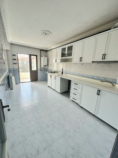 ▃ ACİL ▃KÖŞEM EMLAK'TAN KÖROĞLU PARKI YAKINI 3+1 KİRALIK DAİRE resmi