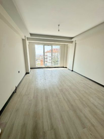 ▃ ACİL ▃AİLE YAŞAM MERKEZİ KARŞISI 2+1 LÜX YAPILI SATILIK DAİRE resmi